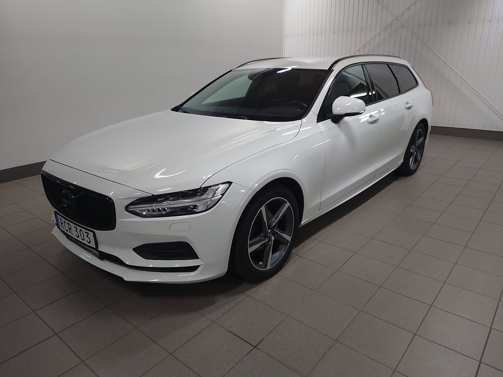 Volvo V90 D3 Geartronic Momentum Edition Navi Värmare Drag
