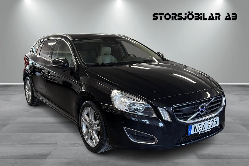 Volvo V60 D5 AWD Geartronic Summum Euro 5 +Vinterhjul