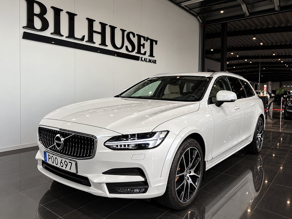 Volvo V90 Cross Country