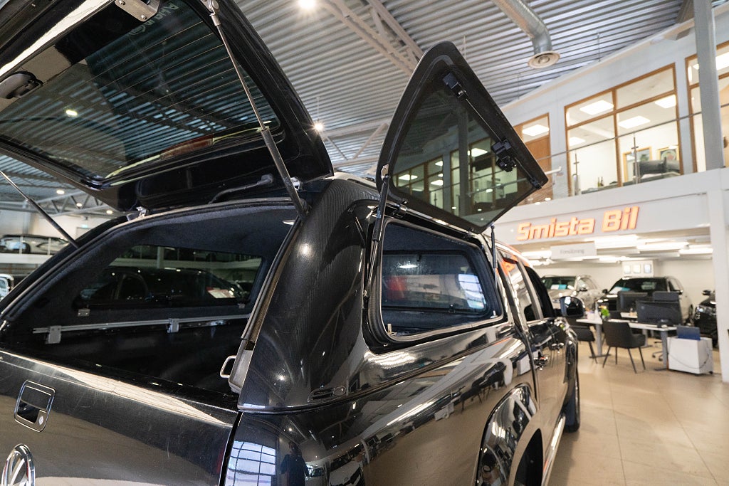 Volkswagen Amarok V6 TDI 4M KÅPA D-VÄRMARE 258hk KAMERA DRAG MOMS CARPLAY