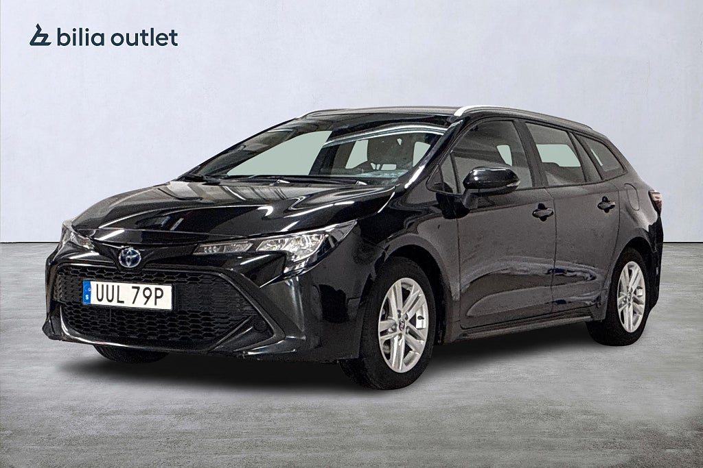 Toyota Corolla TS Hybrid e-CVT Active 122hk Navi Backkamera