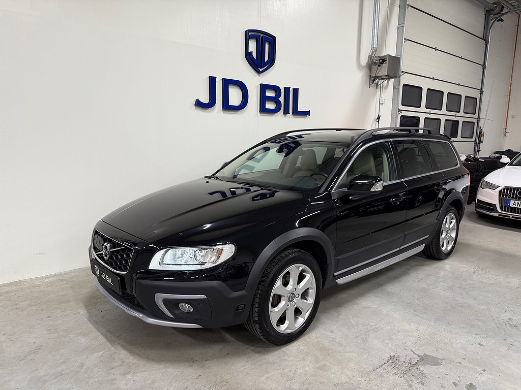 Volvo XC70 D4 AWD Classic Summum Navi Drag VOC Nyservad 181hk