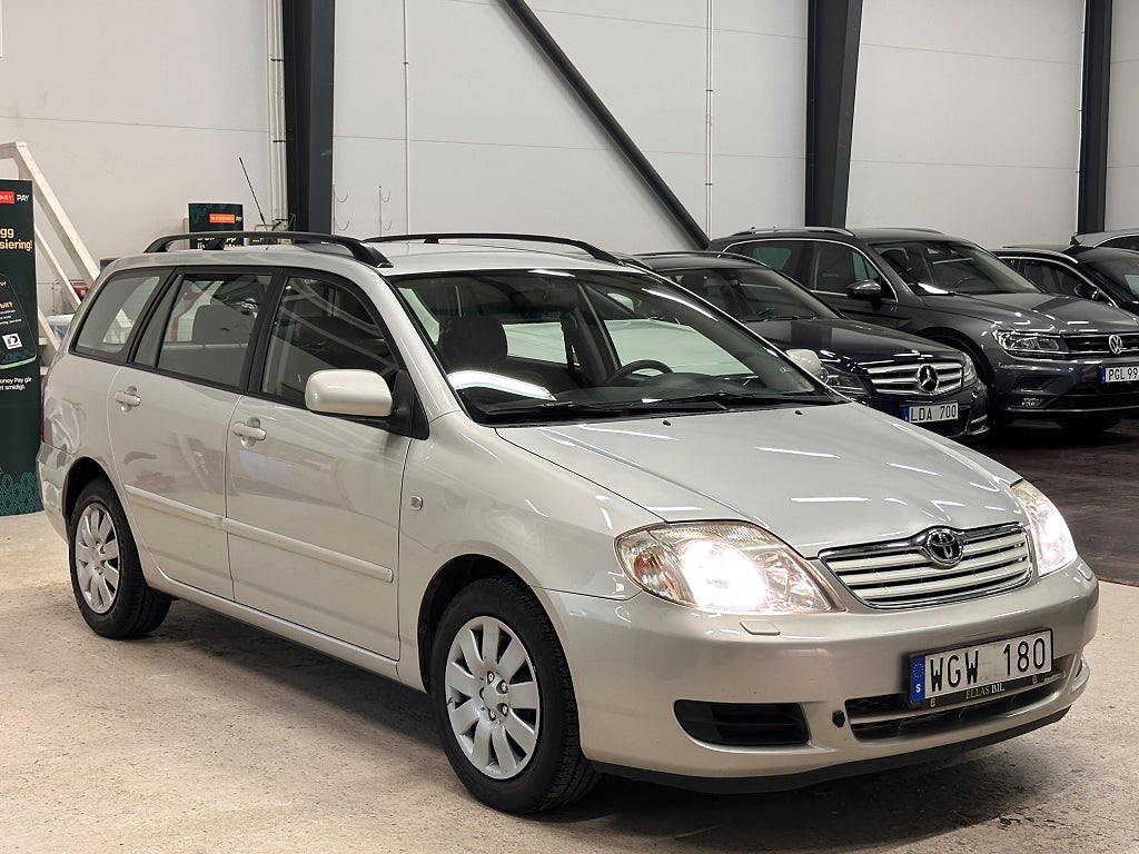 Toyota Corolla KOMBI 1.6 110HK VVT-i  M-VÄRMARE 2 BRUKARE 7963 MIL