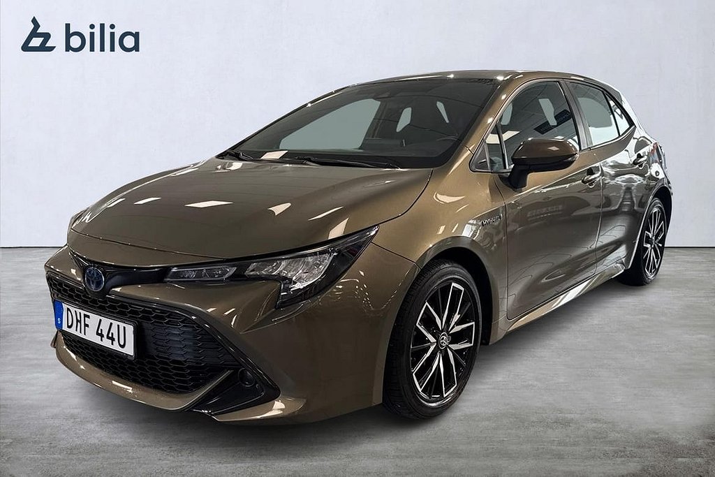 Toyota Corolla Hybrid 1,8 Active Nyservad Garanti tom 2029