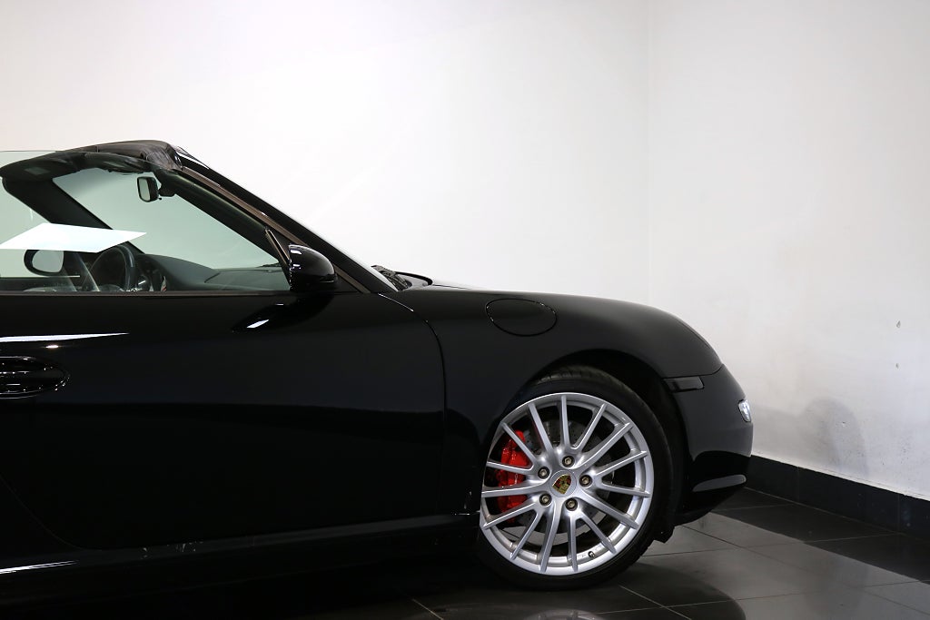 Porsche 911 Carrera S 2006 - miniatyr 24