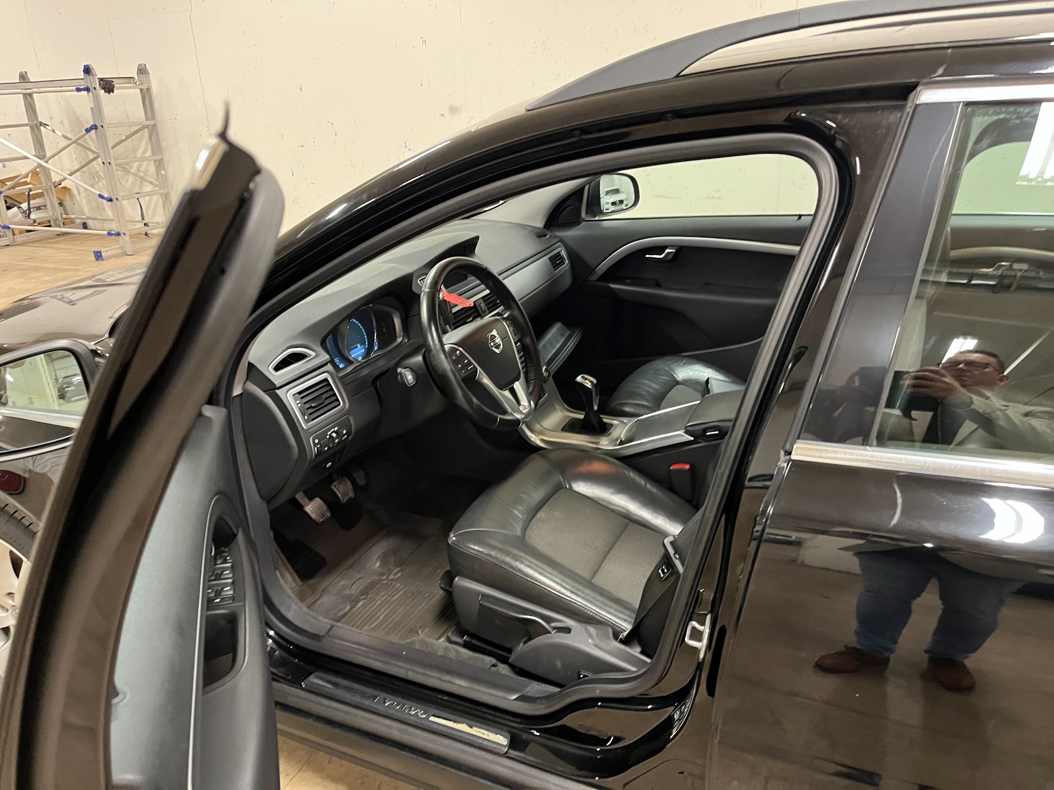 Volvo V70 D3 Classic, Momentum Euro 6 2016, photo 6/39