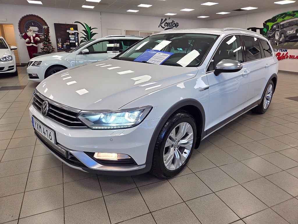 Volkswagen Passat Alltrack 2.0TDI 4-M Executive 1Ägare, Välservad 