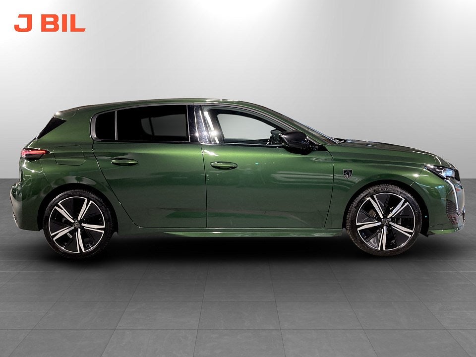 Bild på Peugeot 308 5D GT 1.2 PT 130hk Aut - B-KAMERA, CARPLAY