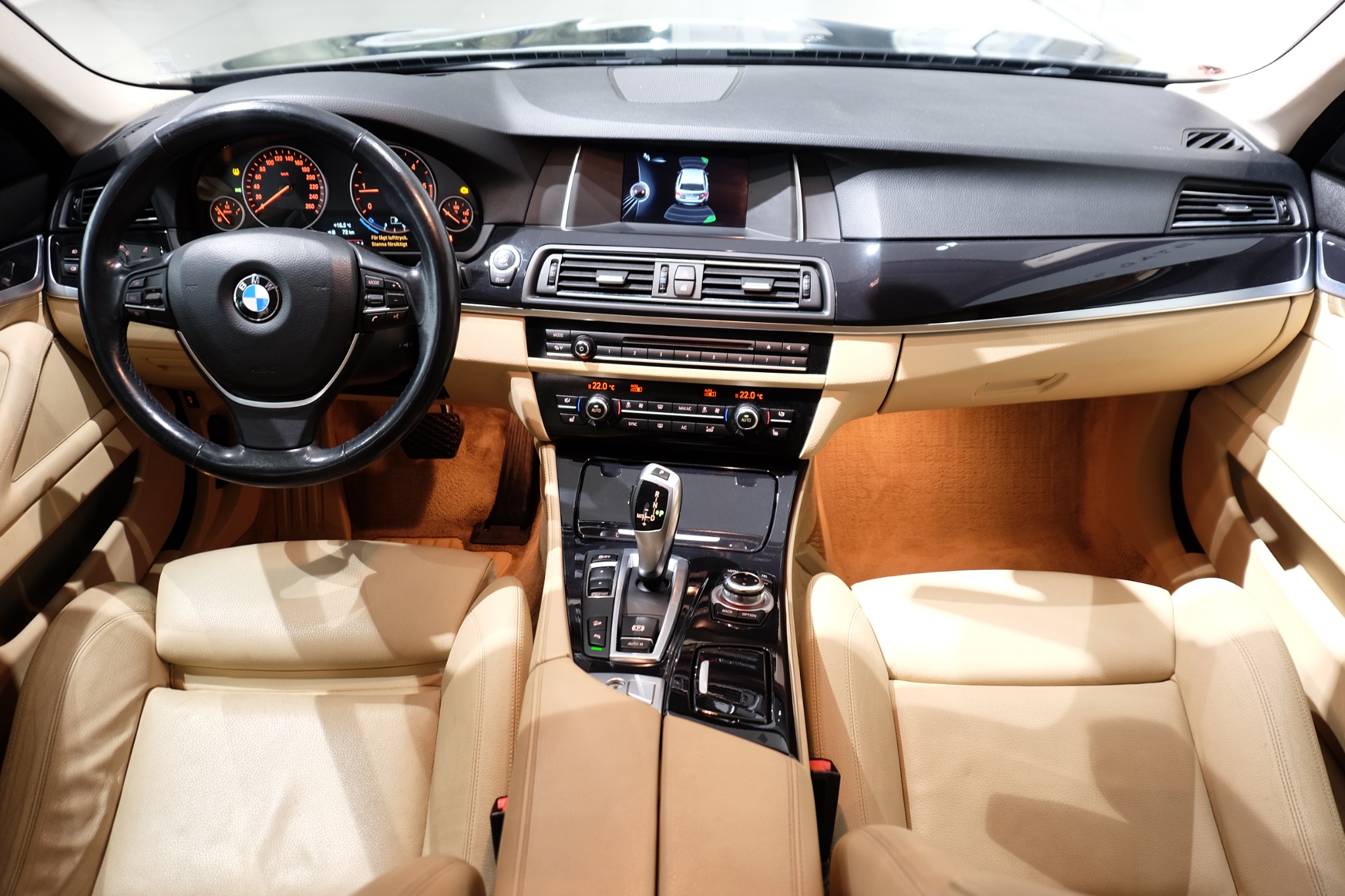 BMW 520 2016, kuva 7/48
