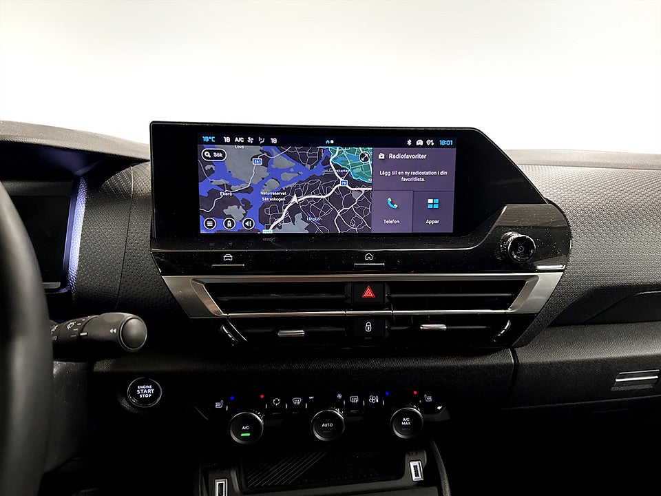 Bild på Citroën C4-X Shine 1.2 PT 130hk Aut B-KAMERA NAVI