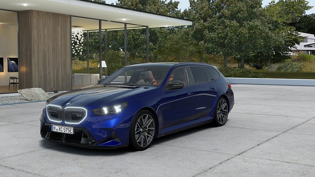 BMW M5 Touring Drag Ultimate DA Pro B W Panorama