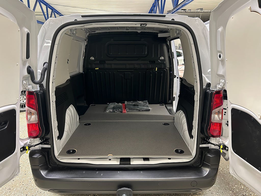 Fiat Doblo 2025 - miniatyr 9