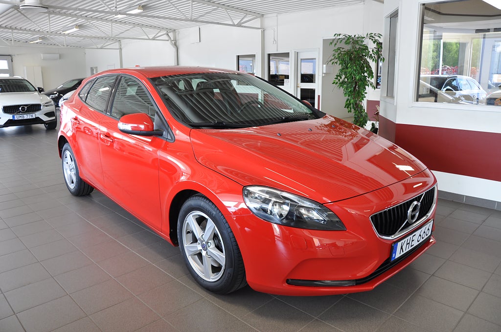 Volvo V40 T2 122hk Kinetic