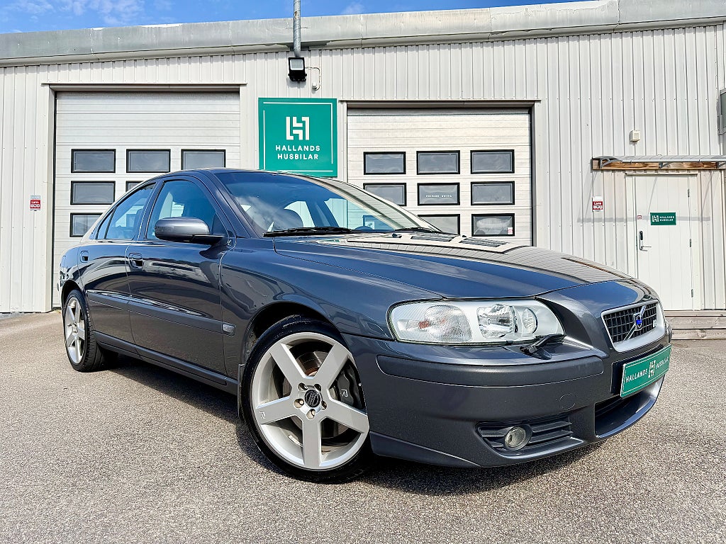 Volvo S60 R AWD 1 Ägare Svensksåld Manuell 8300mil