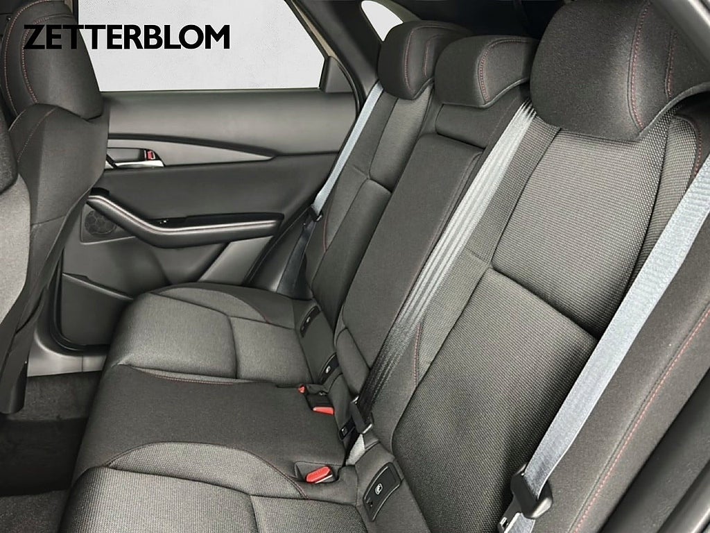 Kombi Mazda CX-30 8 av 20