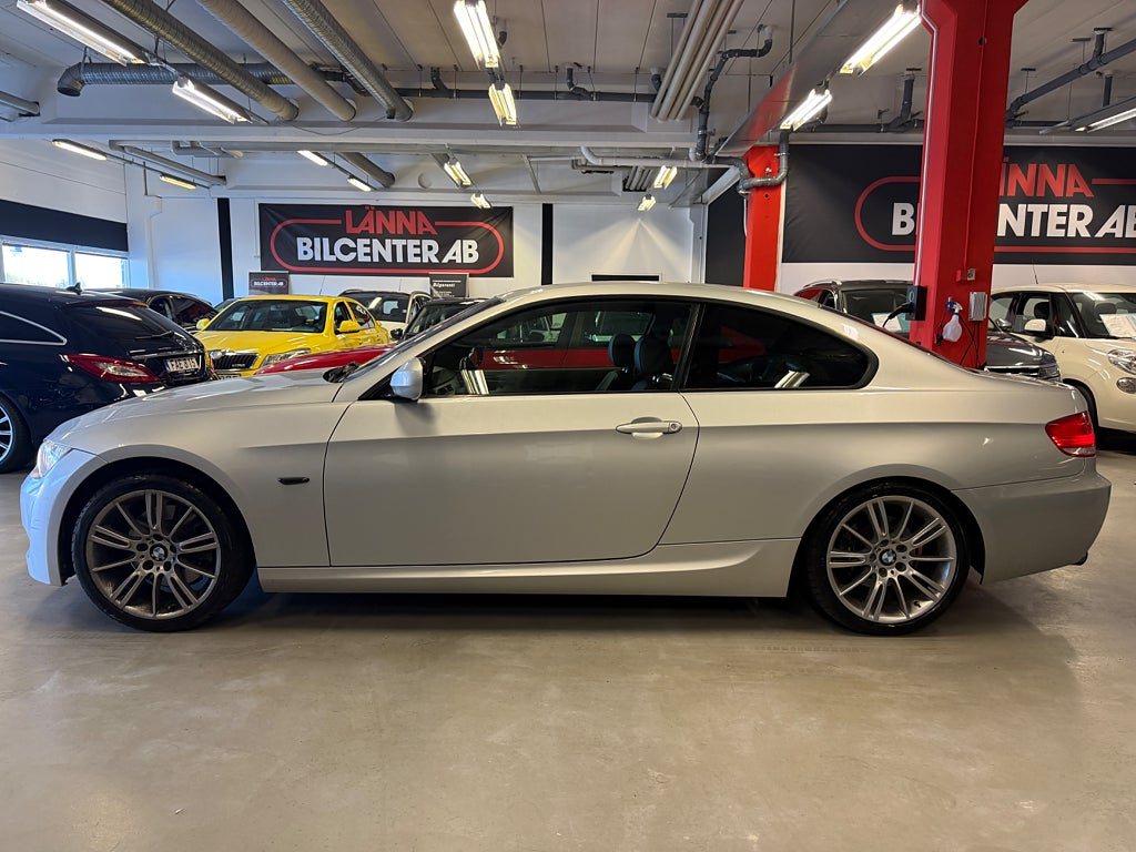 BMW 325I 2010 - miniatyr 8