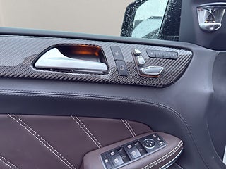 SUV Mercedes-Benz GLS 15 av 26