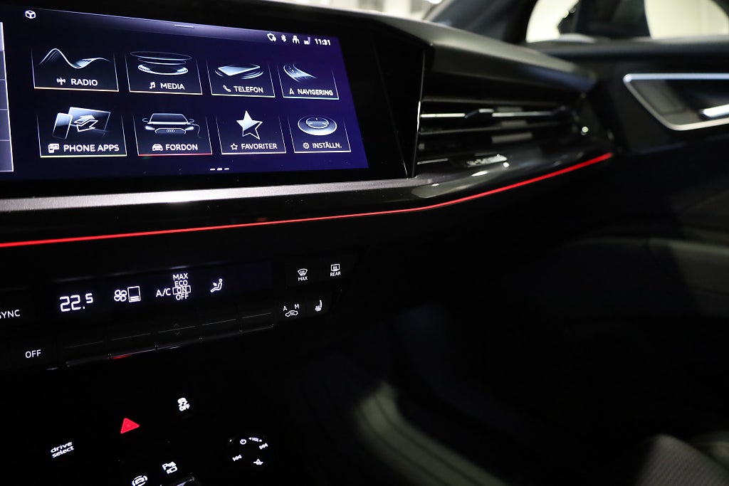Audi Q4 e-tron Q4 50 e-tron quattro S-Line Navi Kamera Sonos Drag 2022