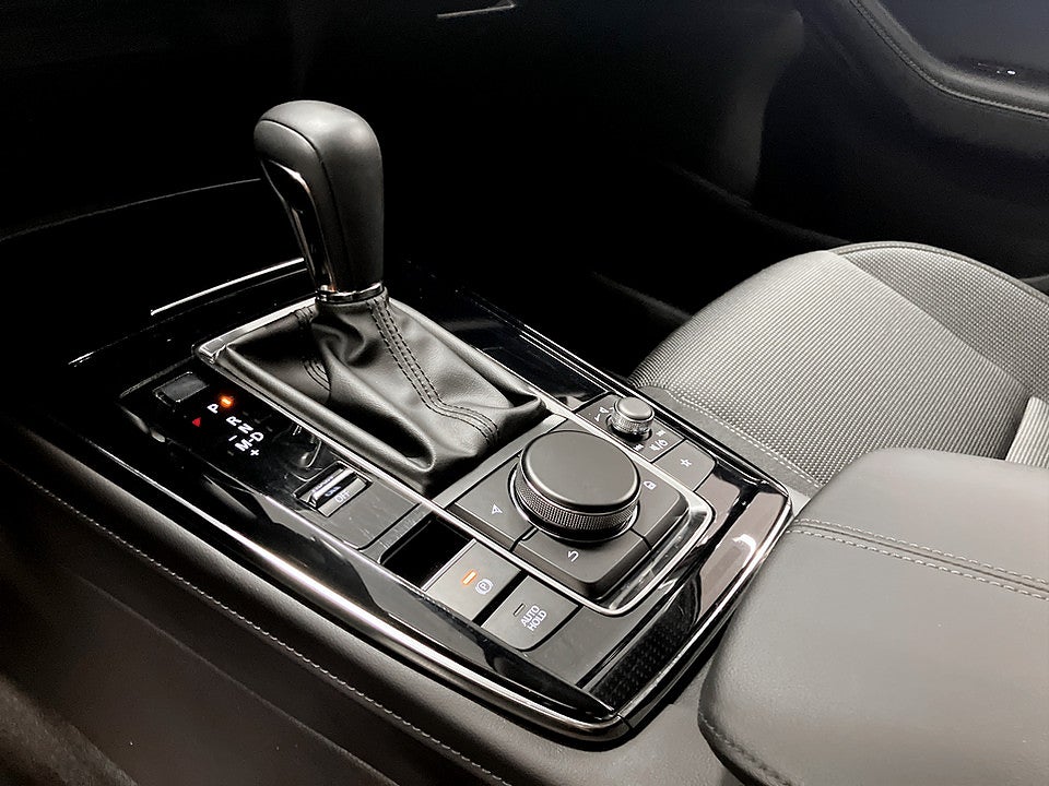 Bild på Mazda CX-30 2.0 e-SKYACTIV-G M 150hk Aut B-KAMERA CARPLAY