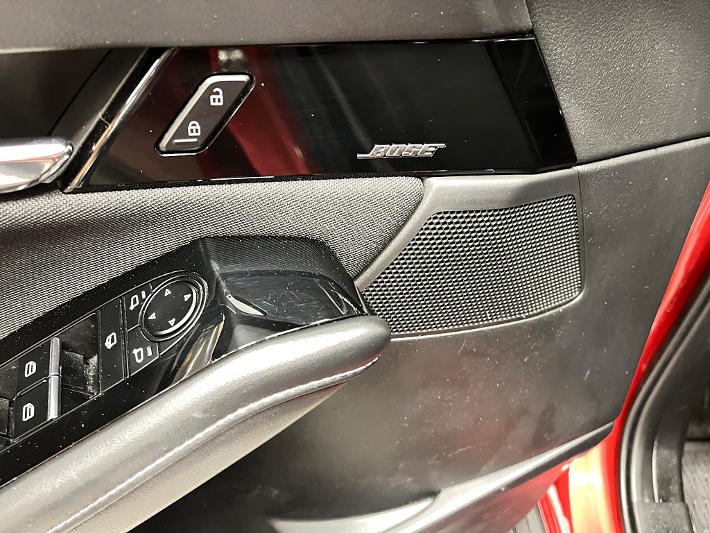 Mazda CX-30 2.0 e-SKYACTIV-G M Hybrid TECH PKT/BOSE/EL-LUCKA/V-HJUL thumbnail