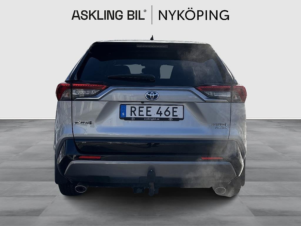 Toyota RAV4 2021 - miniatyr 4