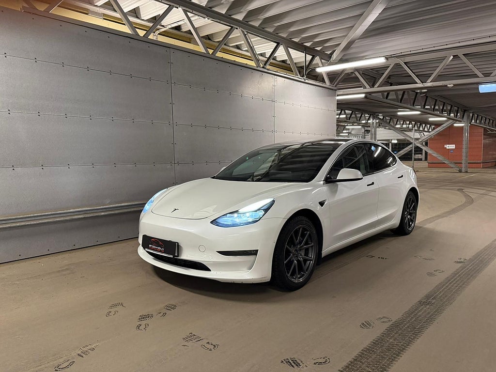 Tesla Model 3 Long Range AWD VÄRMEPUMP 