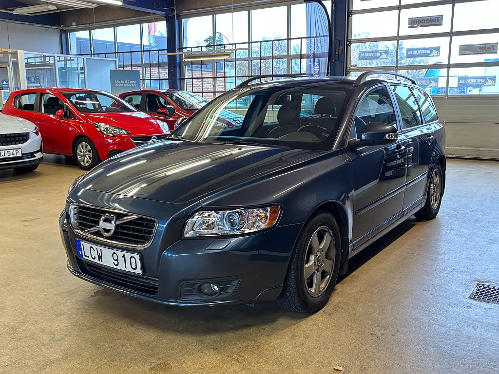 Volvo V50 D2 Momentum *Drag /Xenon /Nyservad*