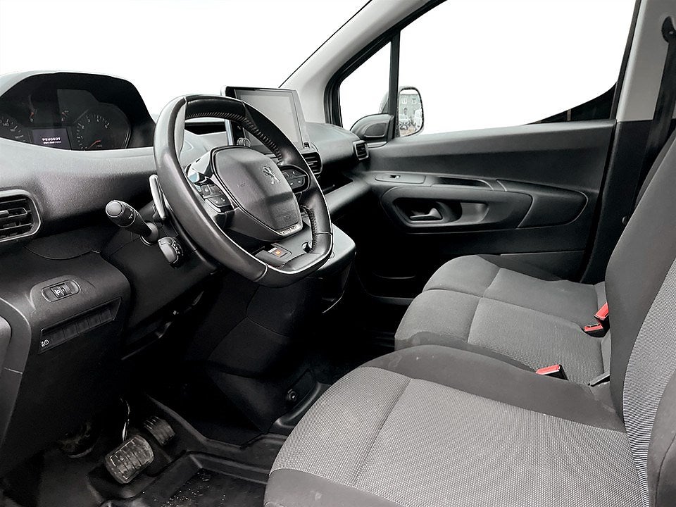 Bild på Peugeot Partner PRO 1.5 BHDi 130hk Aut L2 - DRAG, P-SENSORER