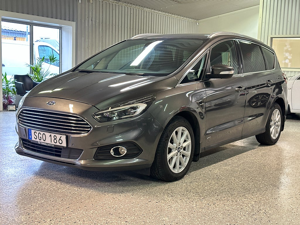 Ford S-Max 2.0 TDCi AWD Business Drag 7-Sits GPS Ny-Kamrem