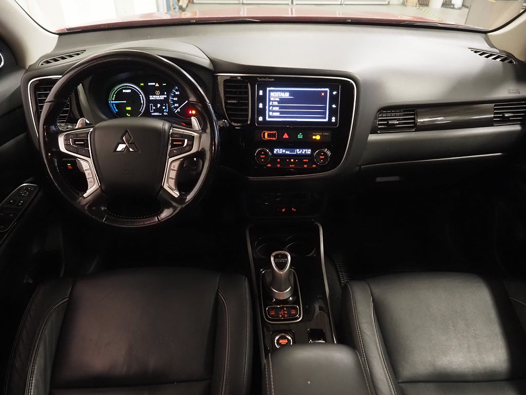 Mitsubishi Outlander PHEV 203hk Business 360º Skinn Drag 2018