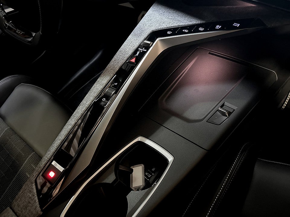 Bild på Peugeot 3008 GT Hybrid 145hk - DEMO