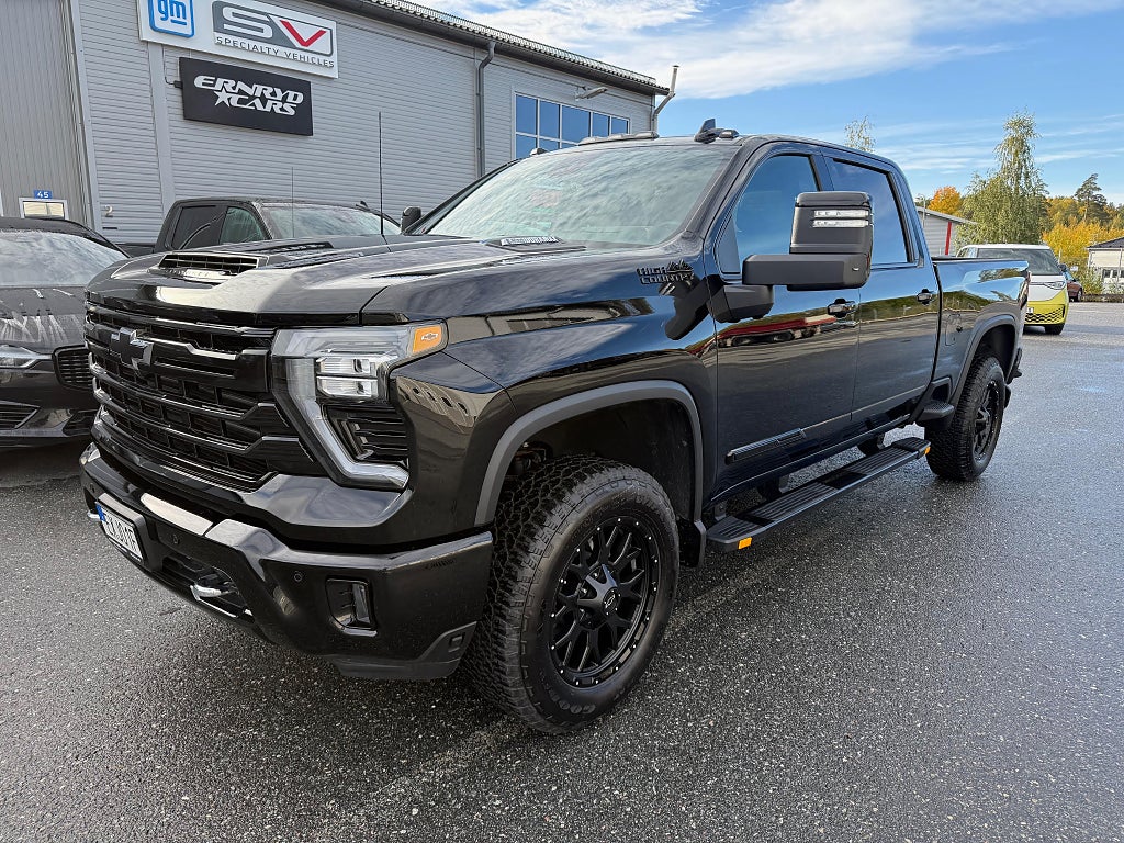 Chevrolet Silverado 2500  High Country Blackedition, Omg lev!