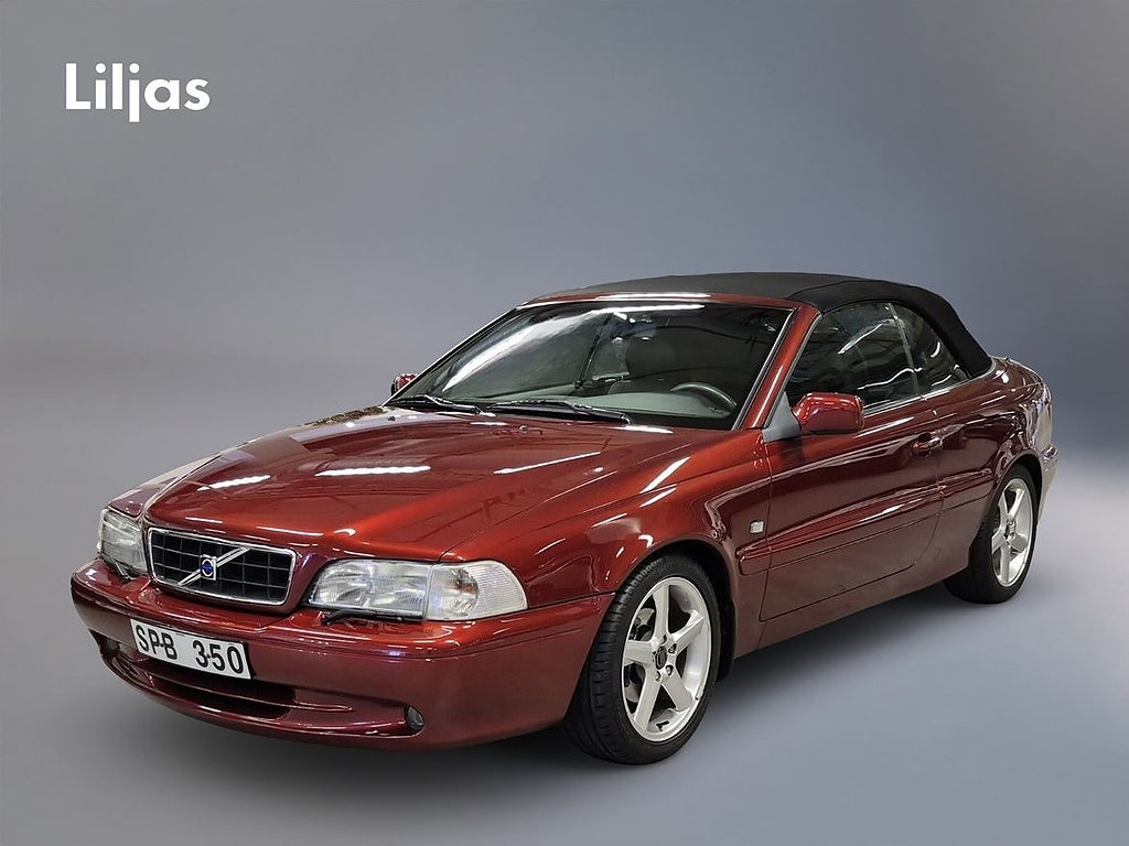 Volvo C70 2,4T//Välvårdad//Endast 2 ägare//
