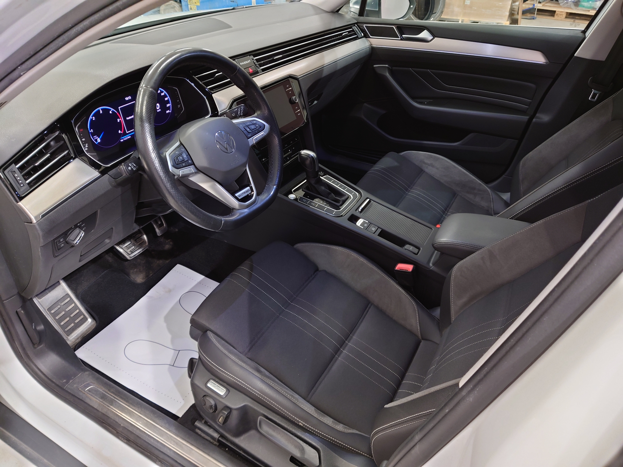 Volkswagen Passat 2021, bild 7/48