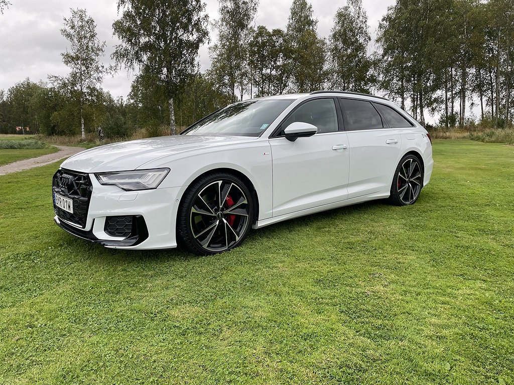 Audi A6 Avant 55 TFSI e quattro S LINE 367 HK