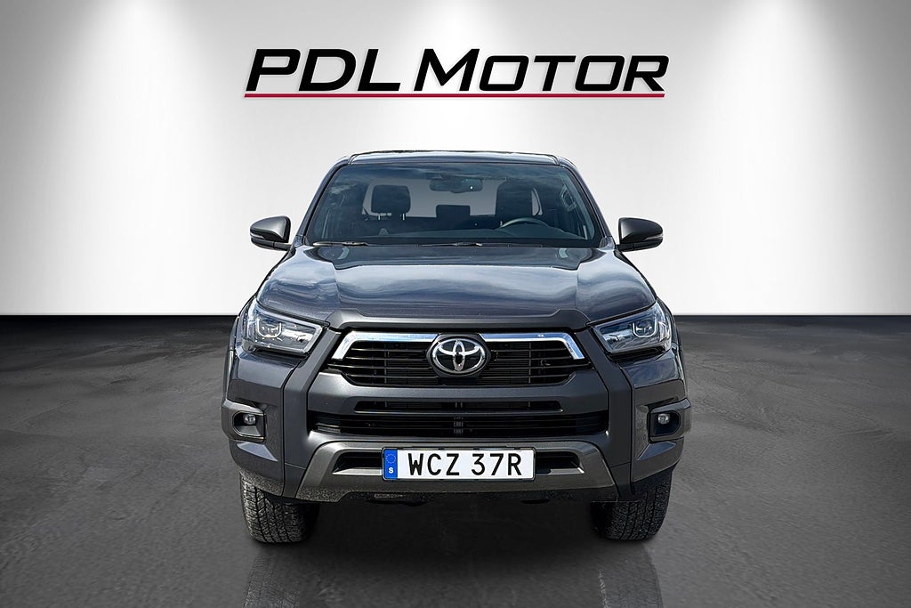 Toyota HiLux 2025 - miniatyr 2