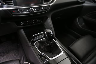 Halvkombi Opel Insignia 20 av 29