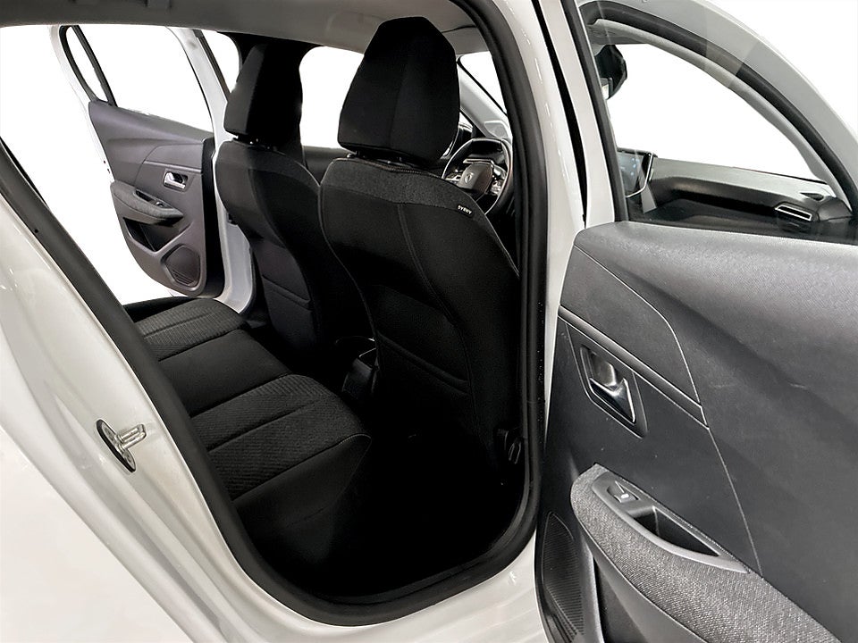 Bild på Peugeot 208 Style Hybrid 100hk Aut CARPLAY BACKSENSORER