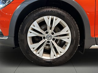 Volkswagen Passat Alltrack 2.0 4Motion Drag Kamera Dvärm Mvärm Rattvärme S/V-hjul – bild 14