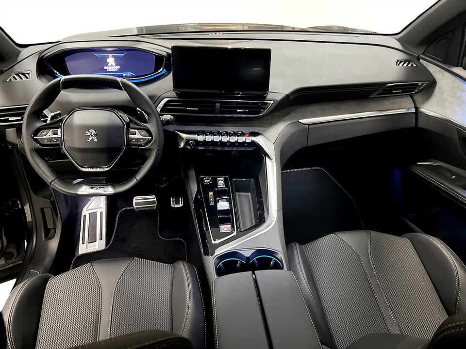 Bild på Peugeot 5008 GT Black Pack 1.2 PT 130hk Aut - 7-SITS,B-KAMERA,CARPLAY