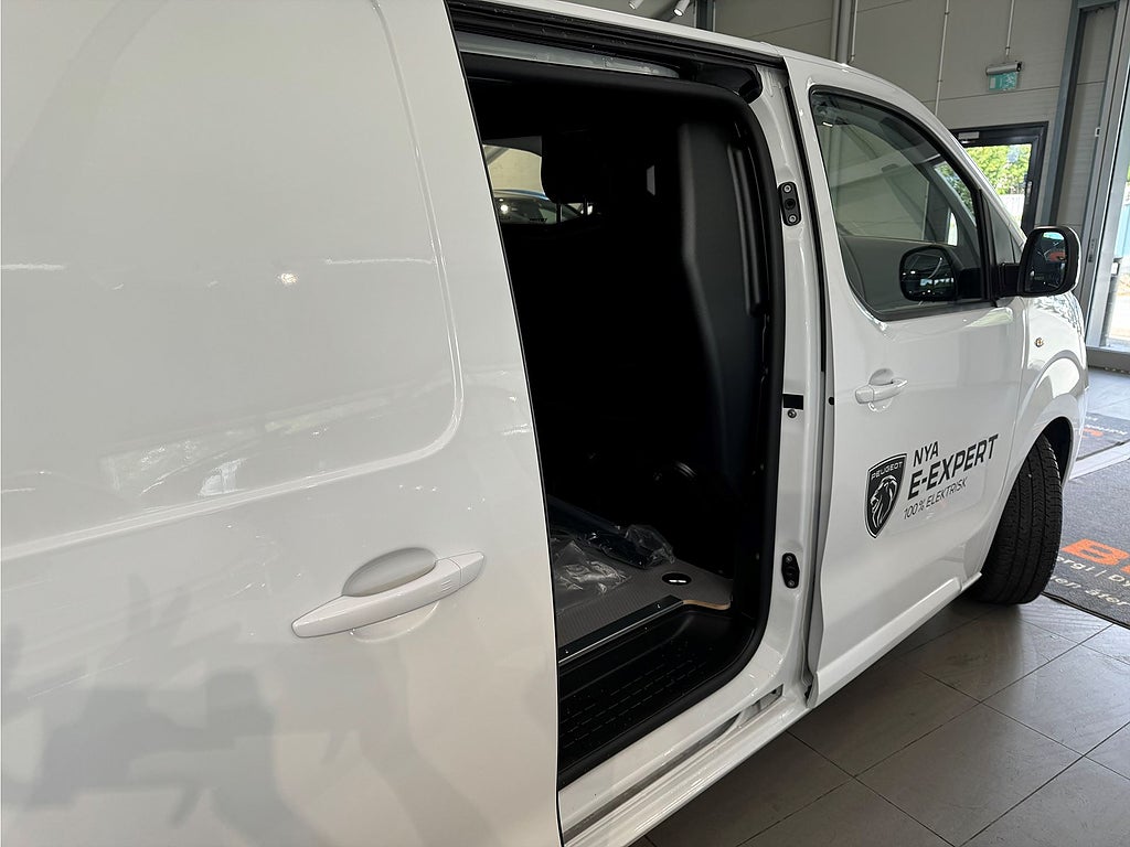 Bild på Peugeot e-Expert Plus Electric 136hk Aut L3 - DEMO