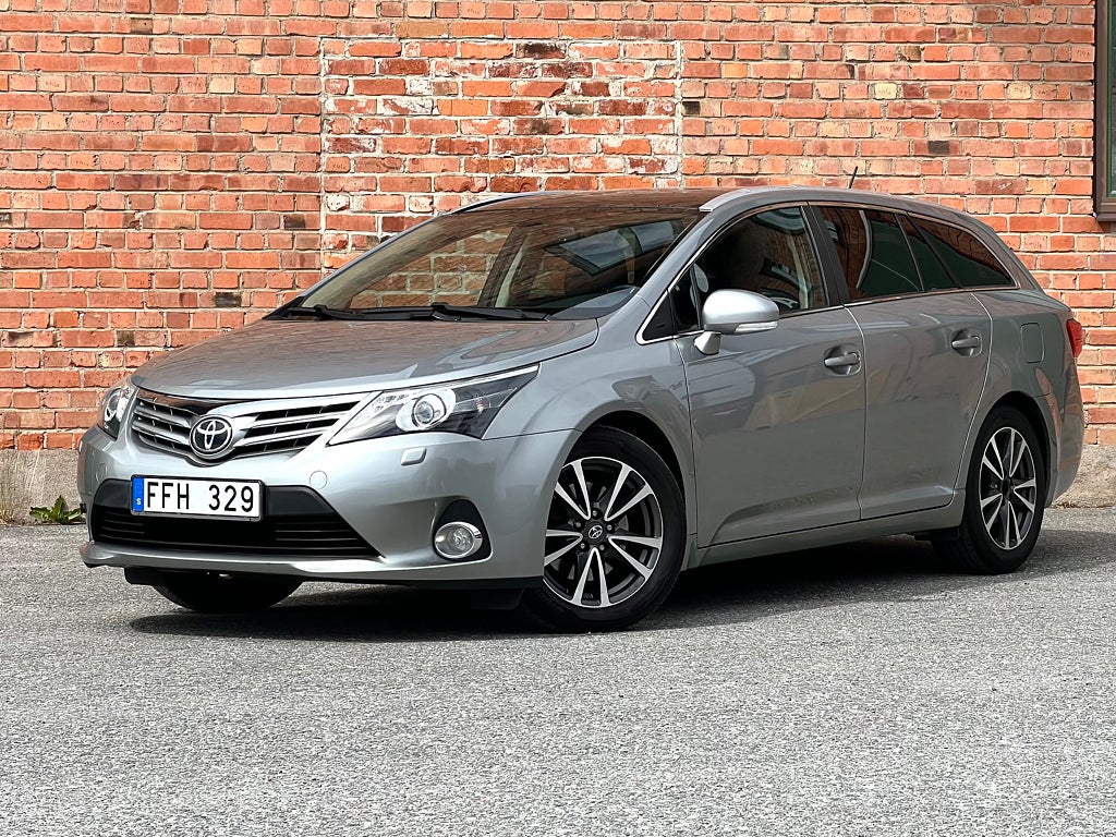 Toyota Avensis Kombi 2.2 D-4D Executive Euro 5