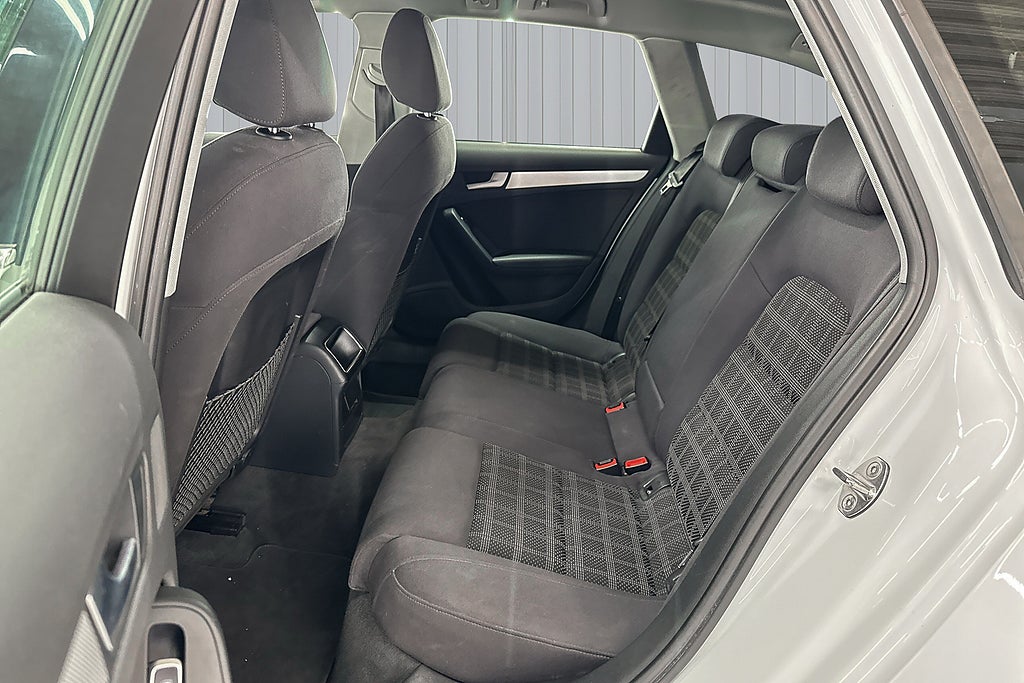 Audi A4 2014