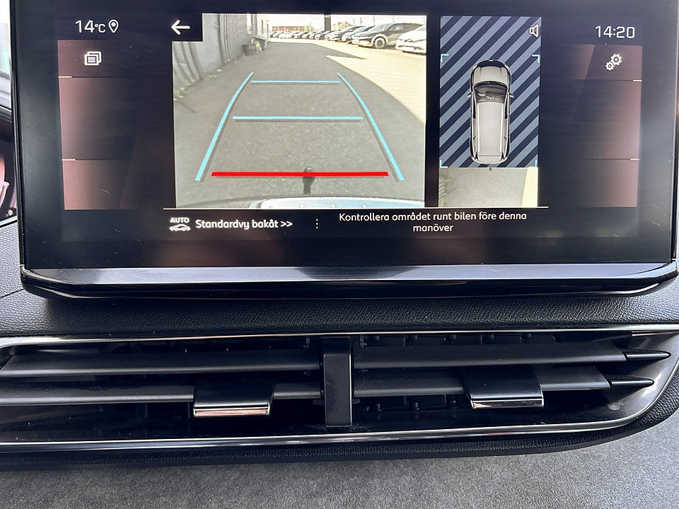 Bild på Peugeot 5008 GT 1.2 PT 130hk Aut 7-SITS B-KAMERA CARPLAY