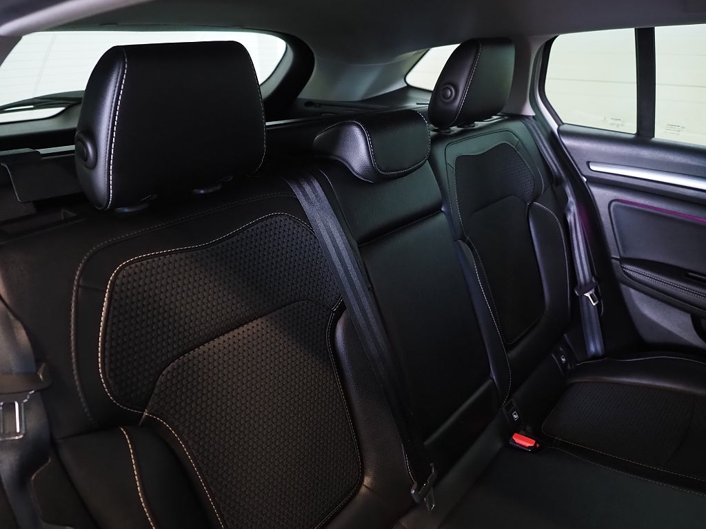 Renault Mégane Sport Tourer 1.2 TCe EDC 132hk | Navi | Kamera | Drag | 2018