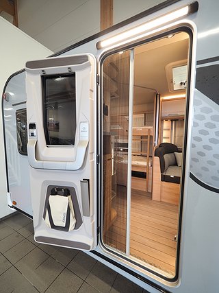 Husvagn, 2-axl Knaus Südwind 650 FSK 60 Year 17 av 17