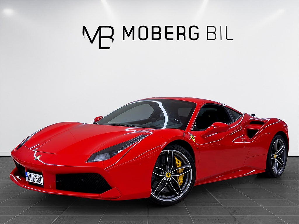 Ferrari 488 GTB V8 670hk Skalstolar Kolfiber
