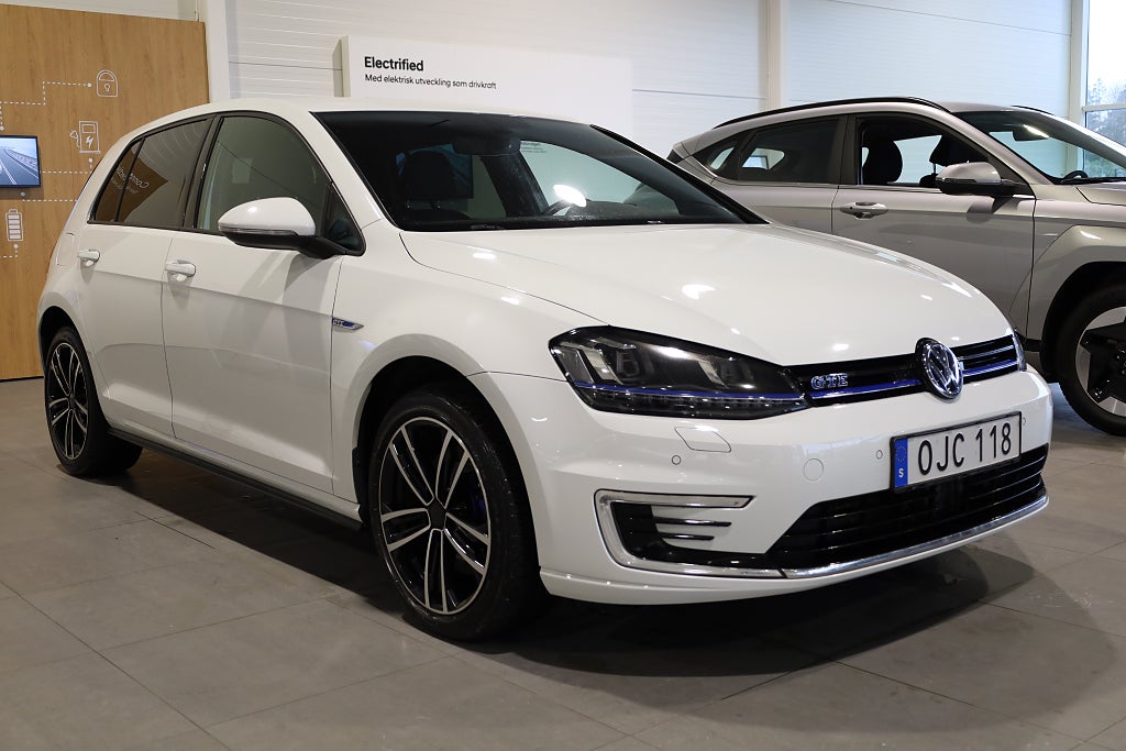 Volkswagen Golf GTE 1,4 TSI Plug-In-Hybrid PDC Blåtand 2017