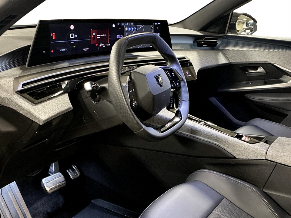 Peugeot 5008 GT Hybrid 145hk Aut 7-SITS 2025, bild 4/50