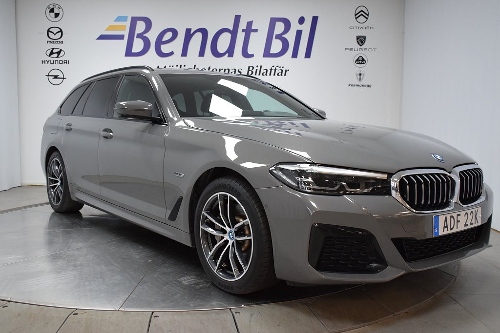 BMW 530e xDrive Touring  M Sport / Drag / HiFi/Backkamera